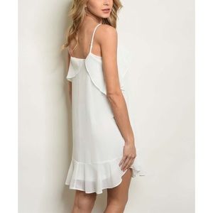 Love Riche Ruffle-Accent Dress in White, Sz. M